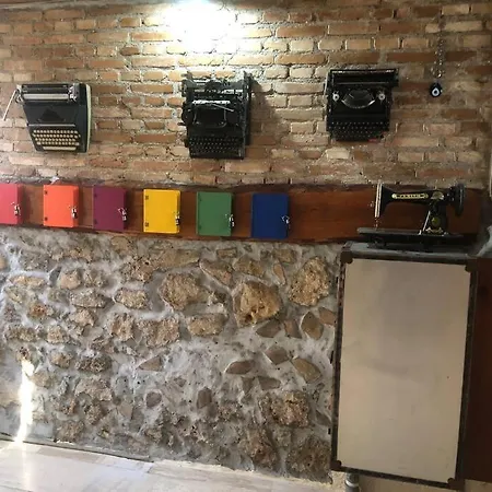 Tarihi Kaleici Muethis Konum Deniz Yakini Uygun Fiyat Huzurlu Ev * Antalya