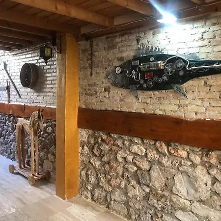 Apartment Tarihi Kaleici Muethis Konum Deniz Yakini Uygun Fiyat Huzurlu Ev *