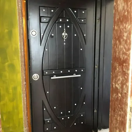 Apartment Tarihi Kaleici Muethis Konum Deniz Yakini Uygun Fiyat Huzurlu Ev