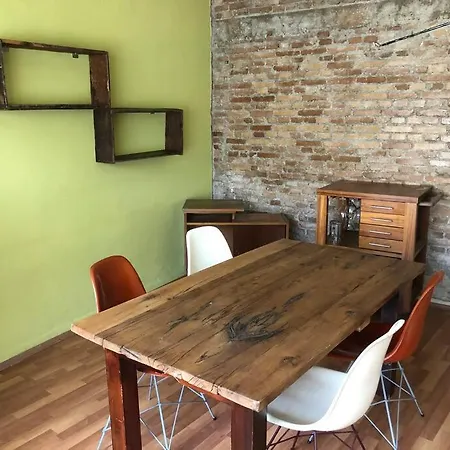 Tarihi Kaleici Muethis Konum Deniz Yakini Uygun Fiyat Huzurlu Ev Apartment *