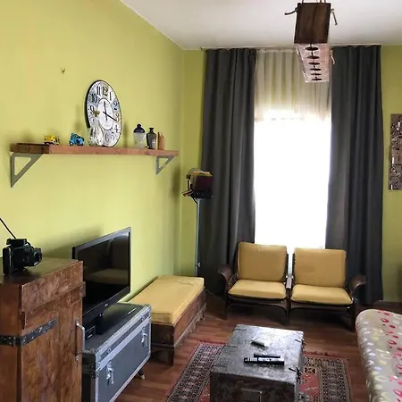 Tarihi Kaleici Muethis Konum Deniz Yakini Uygun Fiyat Huzurlu Ev Antalya